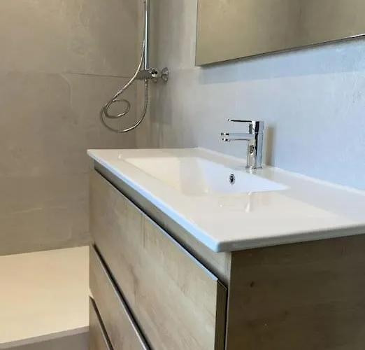 بيت للعطل La Maison De Mounette جزيرة داباو